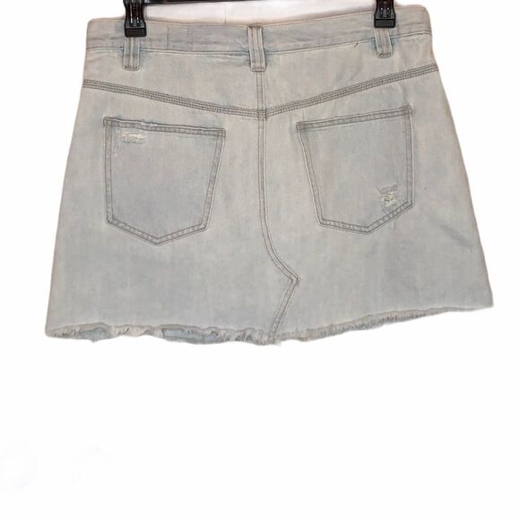 UO We The Free Raw Hem Denim Skirt Size 31 = 12 - Picture 3 of 12